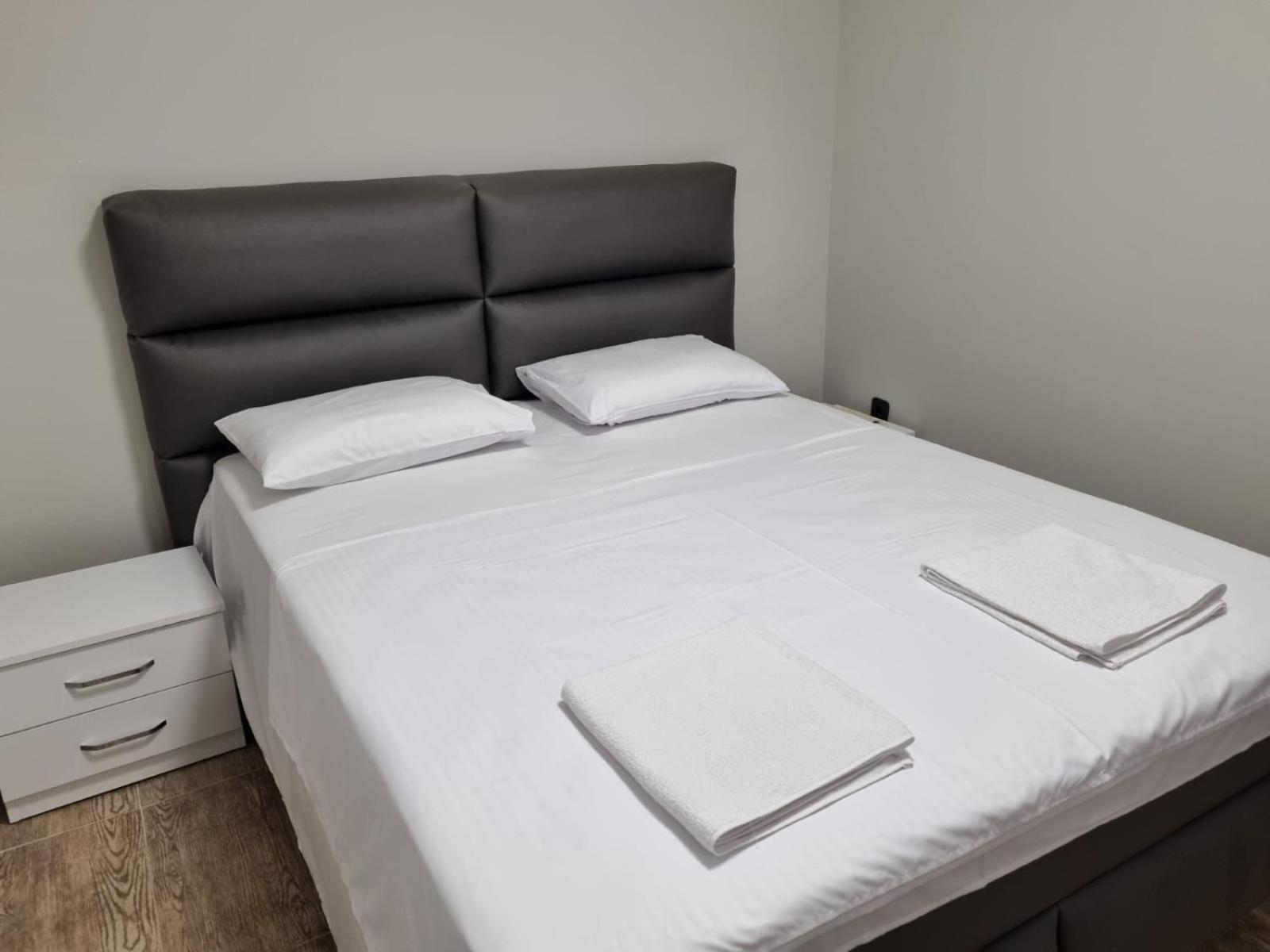 Apartments Luka Kotor Dış mekan fotoğraf